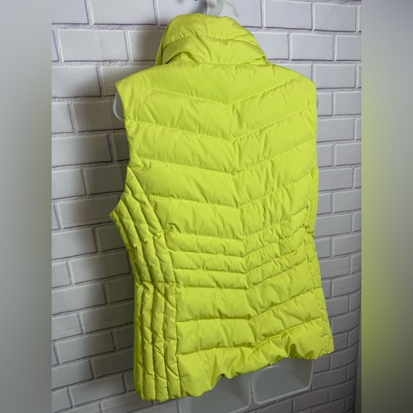 Talbots bright yellow-chartreuse women’s Puffer Vest - Size L - Picture 8 of 10